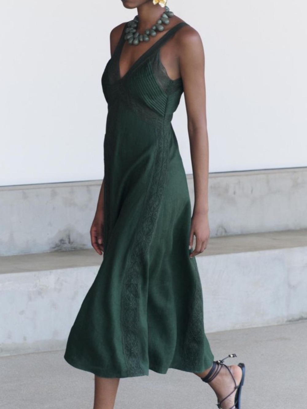 Zara elegant Deep Green V-Neck Maxi Dress size small
